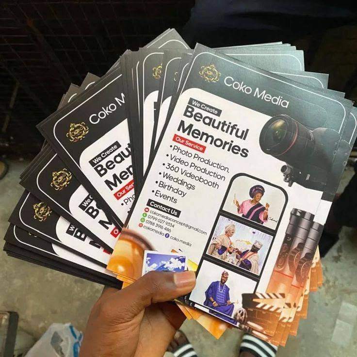 Flyers personnalisés — réalisation JASPE INDUSTRY