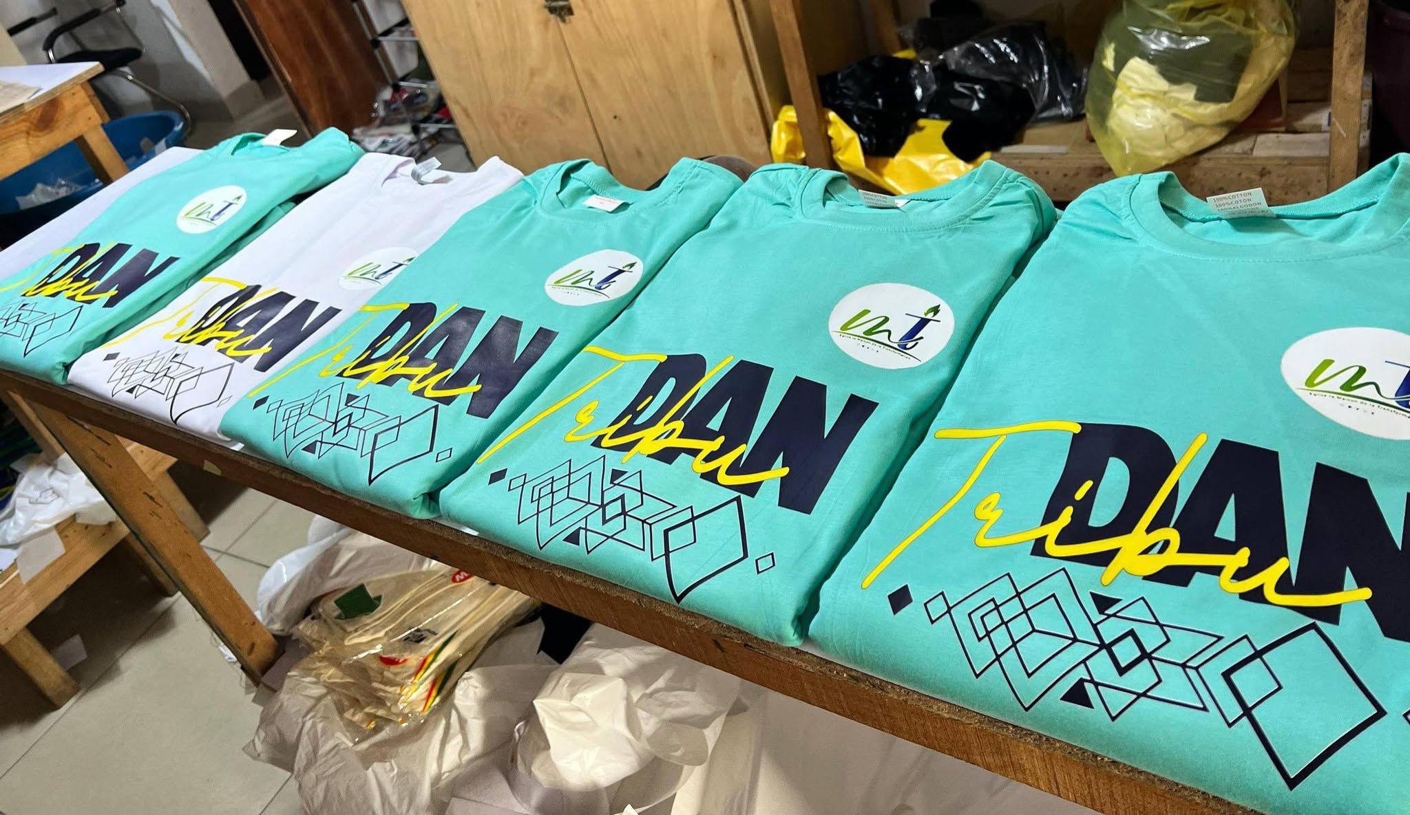Séries de t-shirts — réalisation JASPE INDUSTRY